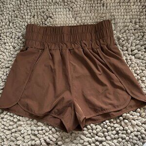 New In Brown Athletic Shorts High Waisted Size Large